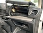 Peugeot Expert GB L2 75kWh 136pk Elektrisch 3-zits I Navigatie I Airconditioning | Cruise Control | Parkeercamera | Apple Carplay&Android Auto | Comf. scheidingswand