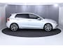 Volkswagen Golf 1.5 TSI Style 130pk 6bak| Navi| 18'LMvelgen| head-up display| verwarmde voorstoelen