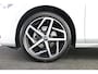 Volkswagen Golf 1.5 TSI Style 130pk 6bak| Navi| 18'LMvelgen| head-up display| verwarmde voorstoelen