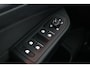 Volkswagen Golf 1.5 TSI Style 130pk 6bak| Navi| 18'LMvelgen| head-up display| verwarmde voorstoelen