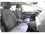 Volkswagen Golf 1.5 TSI Style 130pk 6bak| Navi| 18'LMvelgen| head-up display| verwarmde voorstoelen