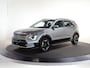 Kia Niro EV Light Advanced 64.8 kWh | Stoelverwarming | Privacy glass | Stuurwielverwarming | Achteruitrijcamera | 17” LM velgen | Adaptieve cruise control | Navigatie |