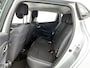Renault Clio 0.9 Limited 90pk | Navigatie | Airco | Cruise Control | Parkeersensoren | 15" LMV |