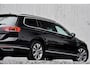 Volkswagen Passat Variant 1.4 TSI PHEV GTE Business | Pano-dak | Virtual | Trekhaak |
