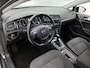 Volkswagen E-Golf E-DITION 136pk Automaat | Navigatie | Climate Control | Adaptieve Cruise Control | Parkeersensoren | LED |16" LMV | Verwarmde Voorstoelen | Apple Carplay/Android Auto |