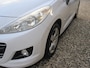 Peugeot 207 1.6 VTi Première zeer mooi met trekhaak  apk 21-05-2026