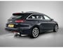 Kia Ceed Sportswagon 1.6 PHEV ExecutiveLine 140pk Automaat | 1ste Eigenaar | Elektrische Achterklep | Elektrische Bestuurdersstoel | Navigatie | Climate Control | Adaptieve Cruise Control | 17" LMV | Dodehoekdetectie | Keyless Entry/Start | Apple Carplay/Android Auto |