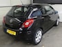 Opel Corsa 1.4-16V Cosmo - Stoel en Stuur Verwarming - Cruise Control
