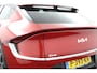 Kia EV6 58 kWh Light Edition - SOH 97,6% - Stoelverwarming - Navigatie - LED koplampen - Privacy Glass - Fabrieksgarantie tot 04-2029
