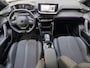 Peugeot 2008 GT 1.2 Hybrid 145pk e-DCS6 | i-COCKPIT® | TWO-TONE | 360° CAMERA | KEYLESS | NAVI | ISOFIX |