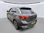 Volkswagen T-Roc 1.5 TSI R-Line / AUTOMAAT/ PANO/ BEATS AUDIO/ PARK. SENSOREN/ DIGITAL DASHBOARD/ LED/ STOELVERWARM./ ELEK. ACHTERKLEP/ ADAPT. CRUISE/ GETINT GLAS/ NAVI/ CLIMA/ 19" LMV