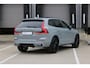 Volvo XC60 2.0 T6 Plug-in hybrid AWD Ultra Black Edition | Head-up display | Adaptive Cruise & Pilot Assist | Panoramisch Schuif-/Kanteldak | 360-Camera | Harman Kardon Premium Audio | Draadloze Telefoonlader