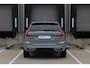 Volvo XC60 2.0 T6 Plug-in hybrid AWD Ultra Black Edition | Head-up display | Adaptive Cruise & Pilot Assist | Panoramisch Schuif-/Kanteldak | 360-Camera | Harman Kardon Premium Audio | Draadloze Telefoonlader