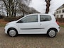 Renault Twingo 1.2 Authentique | Airco | Stuurbekrachtiging | Isofix | Apk t/m 15-11-2026 |