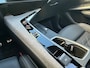 Peugeot e-5008 Launch Edition Dual Motor 73 kWh Black Edition | 2 stoelen op derde rij | Achterstoelen verwarmd | Achteruitrijcamera