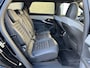 Peugeot e-5008 Launch Edition Dual Motor 73 kWh Black Edition | 2 stoelen op derde rij | Achterstoelen verwarmd | Achteruitrijcamera