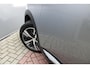 Peugeot 5008 1.2 PureTech 130pk Blue Lease Allure Automaat 7-zits Airco Navi Camera Carplay Dealer onderhouden