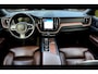 Volvo XC60 2.0 T8 AWD 299kW/407pk Aut8 Twin Engine Inscription PANORAMADAK + HEAD-UP DISPLAY + STOELVERWARMING V&A + STUURVERWARMING + ADAPT.CRUISE + PILOT ASSIST + STANDKACHEL + ON-CALL + SUBWOOFER + LEER + CAMERA + PARKASSISTENT + 20" LM-VELGEN/18" LM-VELGEN WINTE