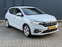 Dacia Sandero 1.0 TCe 90 Comfort / Automaat / Trekhaak / Airco / Android&Apple Carplay / DAB / Sensoren achter / Bluetooth / Dealer onderhouden / Km stand NAP