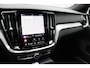 Volvo V60 T6 Plug-in hybrid AWD Plus Dark | Premium | Sport Stoelen | 19" Velgen