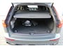 Volvo V60 T6 Plug-in hybrid AWD Plus Dark | Premium | Sport Stoelen | 19" Velgen