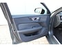 Volvo V60 T6 Plug-in hybrid AWD Plus Dark | Premium | Sport Stoelen | 19" Velgen