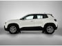 Jeep Avenger Longitude 54 kWh 156pk Automaat | Warmtepomp | Navigatie | Climate Control | Cruise Control | Achteruitrijcamera | LED | 16" LMV | Keyless Entry/Start | Apple Carplay/Android Auto |