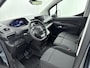 Peugeot e-Partner 136 L2 50 kWh | 0% rente | Long | 3 Zitplaatsen | Laadruimte betimmering | Long | Navigatie | Camera