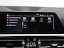 BMW 3-Serie 320i High Executive Edition | M-Sport | Sportstoelen | Digitaal Dashboard | HUD | Apple CarPlay/Android Auto | Navigatie | Camera | DAB | Stoelverwarming | Adaptieve Cruise Control | Interieur Verlichting | LED |