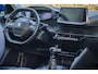 Peugeot 2008 1.2 PureTech Allure I Trekhaak I All season banden