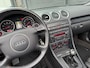 Audi A4 Cabriolet 2.4 V6 CRUISE | AIRCO | ELEK RAMEN | STOELVER | NWE APK