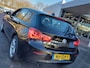 BMW 1-Serie 118i 136pk Automaat High Executive 5-Deurs | Origineel NL | Navi | Clima | Adap.Cruise | Harman-Kardon | Schuifdak | Leder+Sportstoel+Stoelverwarming | Led Koplampen | Pdc V+A+Camera | 16''lm