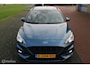 Ford Focus Wagon 1.0 EcoBoost Hybrid ST Line X Business, Camera, Electrische achterklep, Voor + achter Pdc, App connect, Digitaal dashboard, Clima, Navi, Donker glas, Carbon interieur, Rode remklauwen, Zwarte dakrails, 17 Inch Lmv.