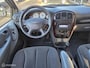 Chrysler Voyager 2.4i SE Luxe 6 persoons Apk KM NAP