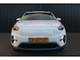 Kia e-Niro 64kWh 204pk Edition | DAB | SOH 98% I Carplay | Camera | Navigatie | Stoel/Stuur Verwarming NL Auto