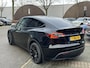 Tesla Model Y Long Range AWD 75 kWh VAN: €40.900,- VOOR: €38.770,- UW EINDEJAARSVOORDEEL: €2.130,- | AFN. TREKHAAK| RIJKLAARPRIJS INCL. TESLA GARANTIE t/m 08-2027/80.000km accu en aandrijflijn t/m 08-2031/192.000km| 20 INCH!| AUTOPILOT|