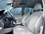 Volkswagen Golf 1.4 TSI 150pk Automaat R-Line * Panorama * Dodehoekassistent * Stoelverwarming *