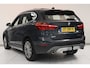 BMW X1 sDrive20i Orange Edition III | Panoramadak | Camera | Sportstoelen | Trekhaak | Leder bekleding | DAB+ | Stoelverwarming | Elektr achterklep |