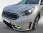 Kia Niro 1.6i Hybrid DynamicLine 1e Eigenaar | Dealer onderhouden | Metallic lak | Trekhaak | Fabrieksgarantie t/m 29-3-2026 + 3x 1 jaar* | NAP