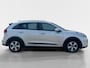Kia Niro 1.6i Hybrid DynamicLine 1e Eigenaar | Dealer onderhouden | Metallic lak | Trekhaak | Fabrieksgarantie t/m 29-3-2026 + 3x 1 jaar* | NAP
