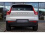 Volvo XC40 2.0 B4 Plus Dark | 2.000 kg trekgewicht!|  Adaptieve Cruise Control | Pilot Assist | Trekhaak elektrisch | Stoel & Stuurverwarming | Elektrische Stoelen + Geheugen | Parkeercamera | Elektrische achterklep | Google | Keyless Entry