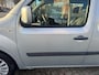Renault Kangoo Family 1.6-16V Expression 2012 airco, elec pakket, nwe apk t/m 11-12-2026 162.338 km , trekhaak , ( schamp schade)