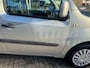 Renault Kangoo Family 1.6-16V Expression 2012 airco, elec pakket, nwe apk t/m 11-12-2026 162.338 km , trekhaak , ( schamp schade)