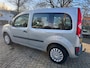 Renault Kangoo Family 1.6-16V Expression 2012 airco, elec pakket, nwe apk t/m 11-12-2026 162.338 km , trekhaak , ( schamp schade)