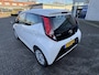 Toyota Aygo X X-PLAY NL-AUTO ALL-SEASON AIRCO BLUETOOTH CAMERA EL-RAMEN/SPIEGELS APPLE/ANDROID