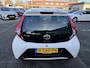Toyota Aygo X X-PLAY NL-AUTO ALL-SEASON AIRCO BLUETOOTH CAMERA EL-RAMEN/SPIEGELS APPLE/ANDROID