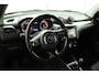 Suzuki Swift 1.2 Stijl Smart Hybrid | Climate control | Cruise Control adaptive | Navigatie | Apple carplay, Android auto | Stoelverwarming | Lichtmetalen velgen |