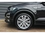Volkswagen T-Roc Cabrio 1.5 TSI R-Line - CAMERA - TREKHAAK - CARPLAY - ADAPT. CRUISE -