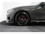 BMW 3-Serie 330e xDrive M Sport / M340i Diffuser / Black Diamond M Grill / M340i M Sport bumper pakket / Schuif-/kanteldak / Premium kleur Dravitgrau / Apple Carplay - Android Auto / Stoelverwarming / Ambienteverlichting / 19'' LMV / Stuurwiel verwarming / Full LED / Keyless / Koplamp BMW Individual Shadow Line / Draadloze telefoonlader / Active Cruise Control / Navigatie / DAB+