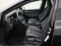 Volkswagen Golf Variant 1.5eTSI 96kW/130PK R-Line Black Style DSG · Camera · Navigatie · Trekhaak · Apple/Android Car Play · Stoelverwarming ·
